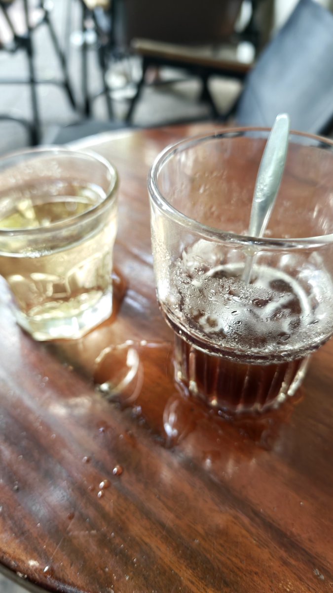 TrunkD01's tweet photo. Coffe thoiii https://t.co/37xlpYD2nm