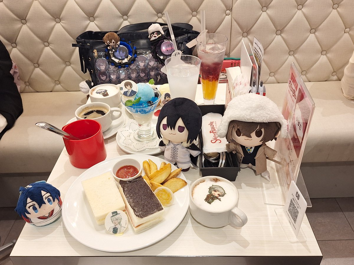 DSGO564's tweet photo. 先日、きょうかちゃん推しの子と行ってきました～！
お互い、コースター自引きできた！

ドリンクはしゃちょーとあつしくんだった！ https://t.co/yGK87h8AHd