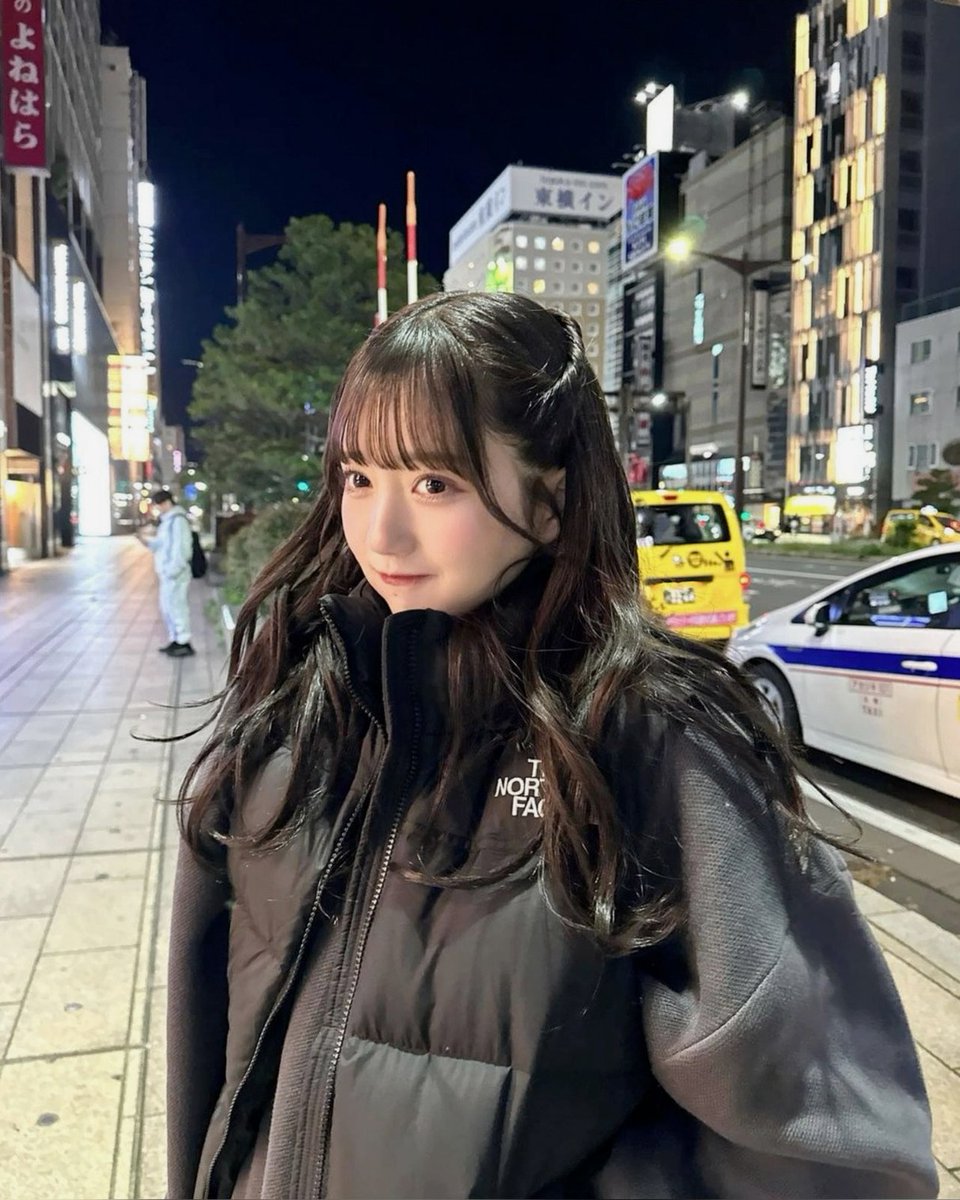 HelenSeals7's tweet photo. 1960年代後半の私には新しく感じるが😵 https://t.co/ih35BeHhGA