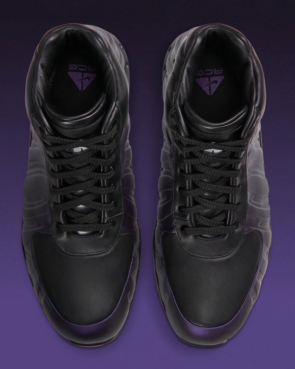 Mitsu_Aizawa's tweet photo. 10年ぶりに戻ってくる。

Nike Air Max Foamdome “Eggplant”
2016年以来の復刻。11/5発売 $265

フォームのシェルをブーツに載せた冬用ハイブリッド。
Waleが発売前から履いてDMVから広げたあのEggplantパープルが、今度はゴツいFoamdomeで来る。

コートじゃなく街。雪でも夜でも。
フォーム文化の冬バージョン。

スタイルコード：IX7255-506
Electro Purple/Black