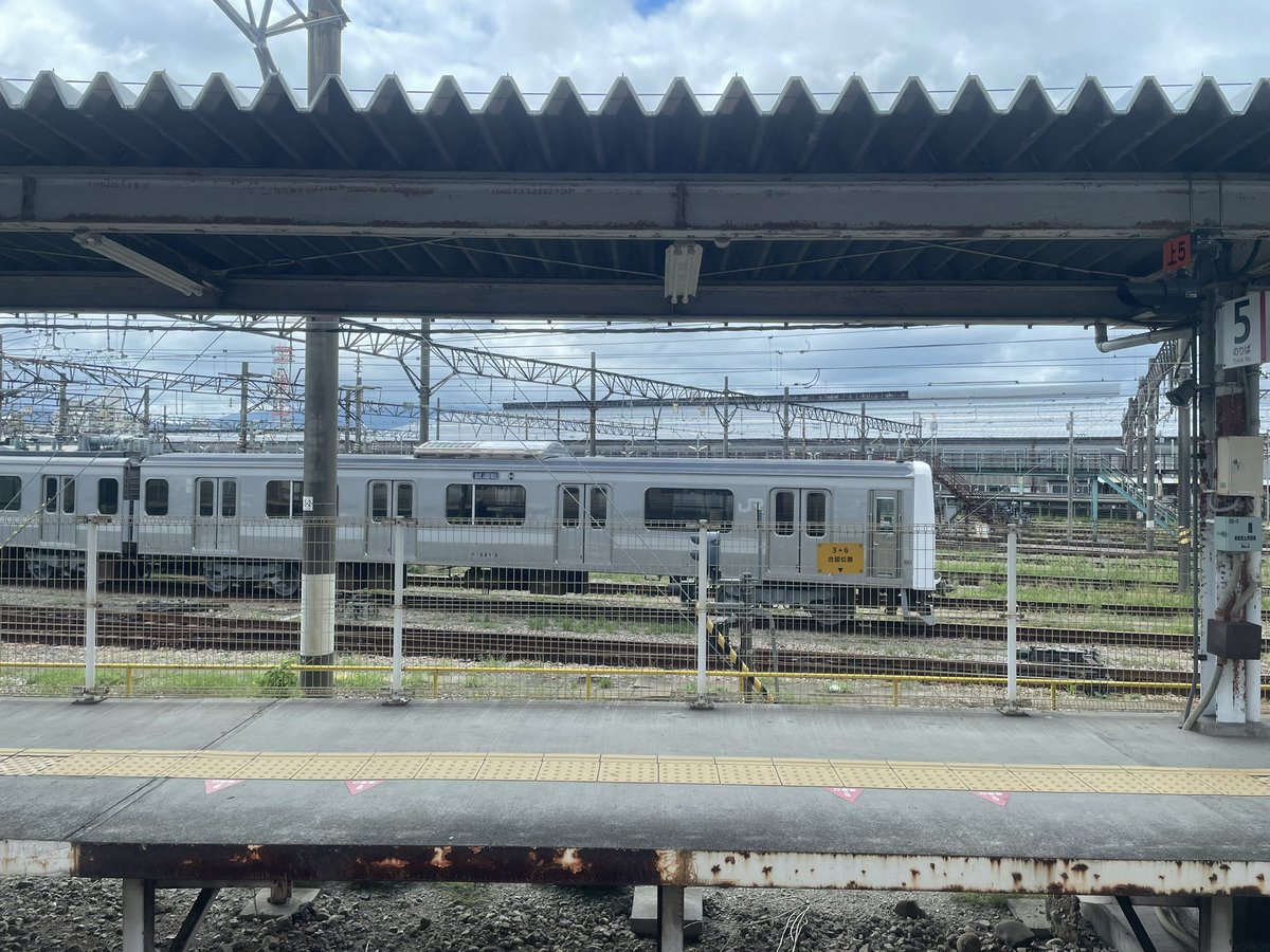 gnuz3p's tweet photo. JR東日本の電車っぽい https://t.co/KGROF8HpGp