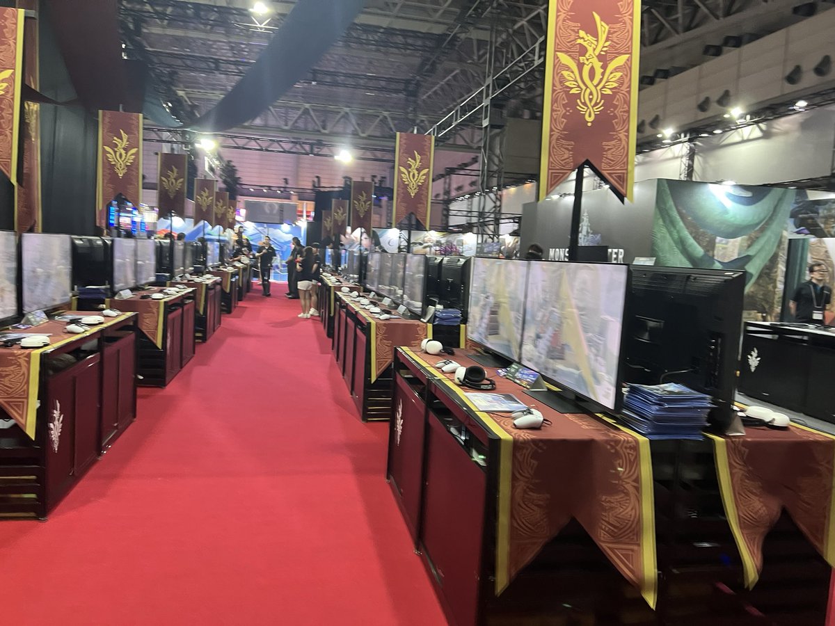 hitotnicoaka's tweet photo. 実は東京ゲームショウ2026来てるでゴザルよ
テオにボコボコにされた
リリースされたらやり返す https://t.co/kdaQuceRDx