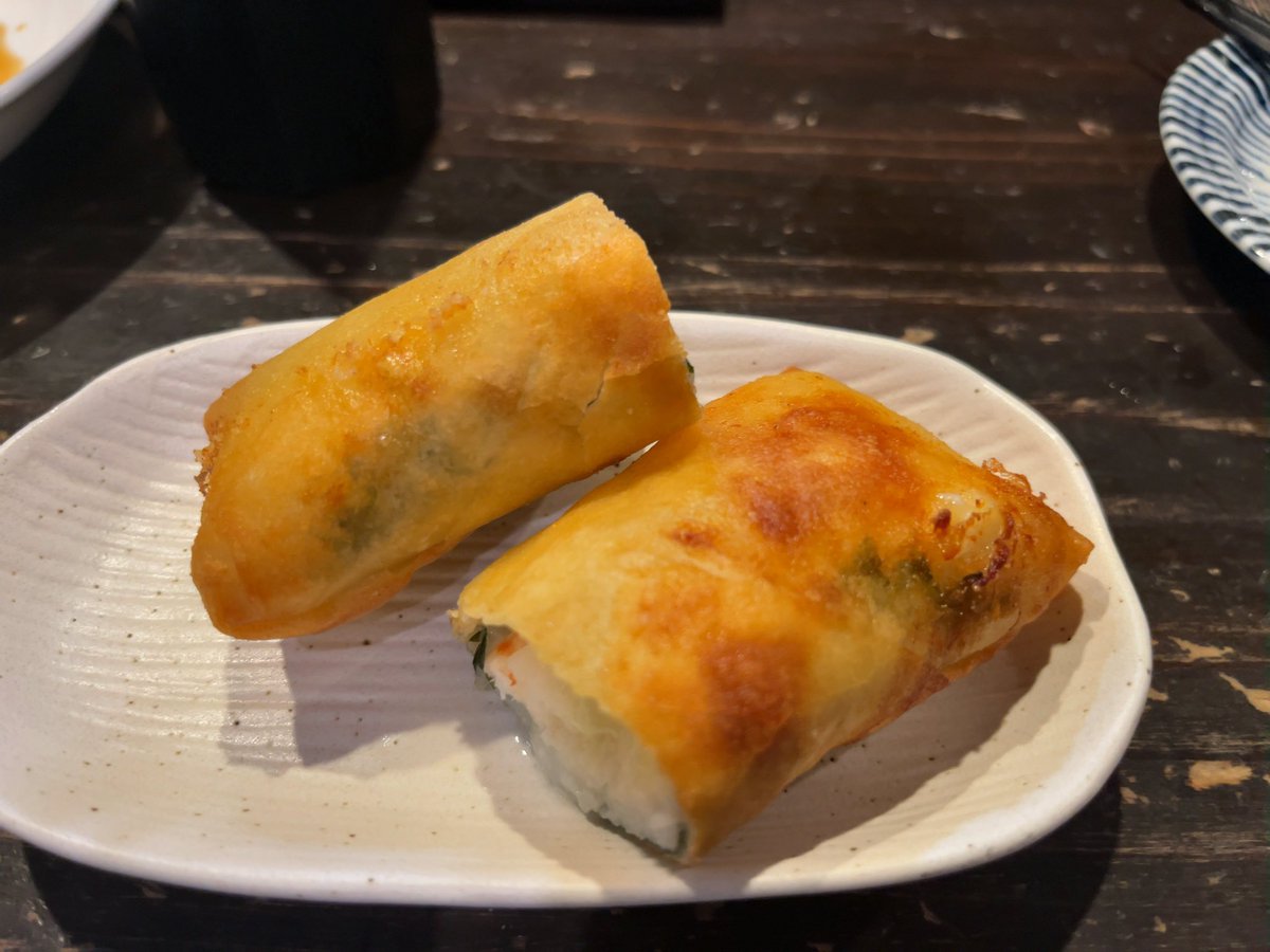 yiz10437's tweet photo. 焼鳥は絶妙の焼き加減😊
ここのチーズも好きです♪
◆ お酒といろいろ かわうそ
愛媛県松山市空港通1-7-29 
#焼鳥 #松山市 #かわうそ https://t.co/89XF56h7LS