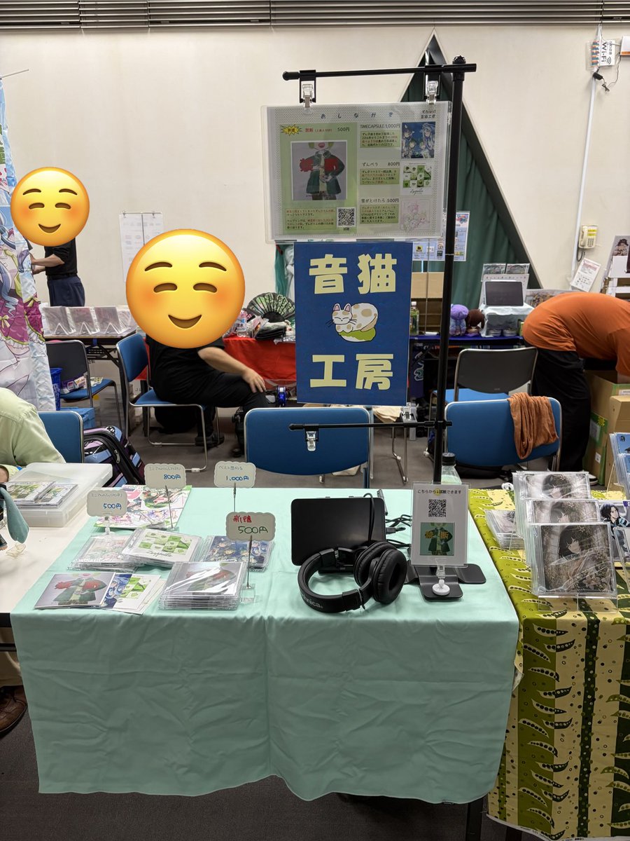 catoheko's tweet photo. 設営完了です。17番でお待ちしております。 https://t.co/FoTQsOh95H