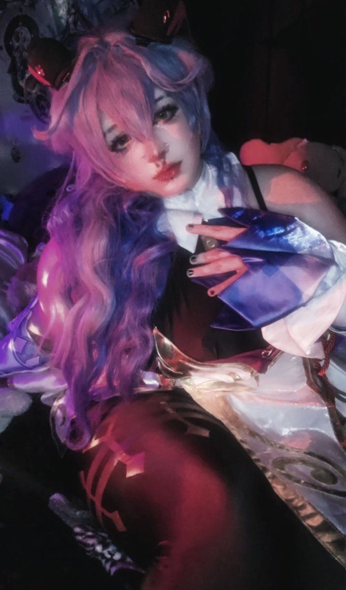 kunikitz_'s tweet photo. oomg cosplayed again boom https://t.co/pPbunGZw22