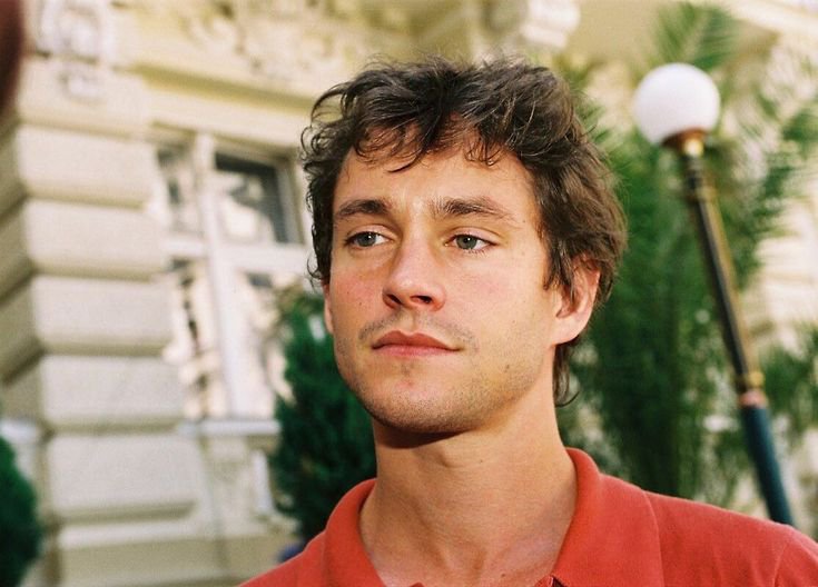dancyism's tweet photo. this fucking picture of him oh my lord https://t.co/kQGH0MkgTx