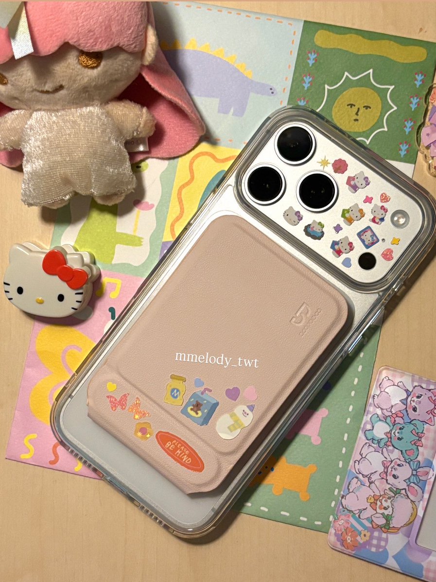 mmelody_twt's tweet photo. อีกหนึ่งไอเทมที่อยาก #ป้ายยา คนใช้ iPhone คือขาตั้งโทรศัพท์ magsafe ของ goojodoq 💘🤏🏻

ราคาไม่แรง 2 แบงค์แดงมีทอน!🤏🏻 น้องบาง พกพาง่าย ตั้งโทรศัพท์ได้หลายแบบ ✨ หาสติ๊กเกอร์น่ารักๆมาแปะเพิ่มความแ��๊วกรุบ 😳🫧

🛼🌷 https://t.co/ExnLxqYY8I 
#ShopeeAffiliate #iPhone18 #iPhone17 https://t.co/lugjwACOfD