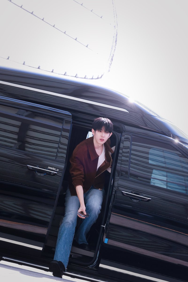 sweeties_ss's tweet photo. #parksiwoo #박시우
#朴时宇 #검사실의제안

260920 인천 출국 https://t.co/nonmWtVfDB