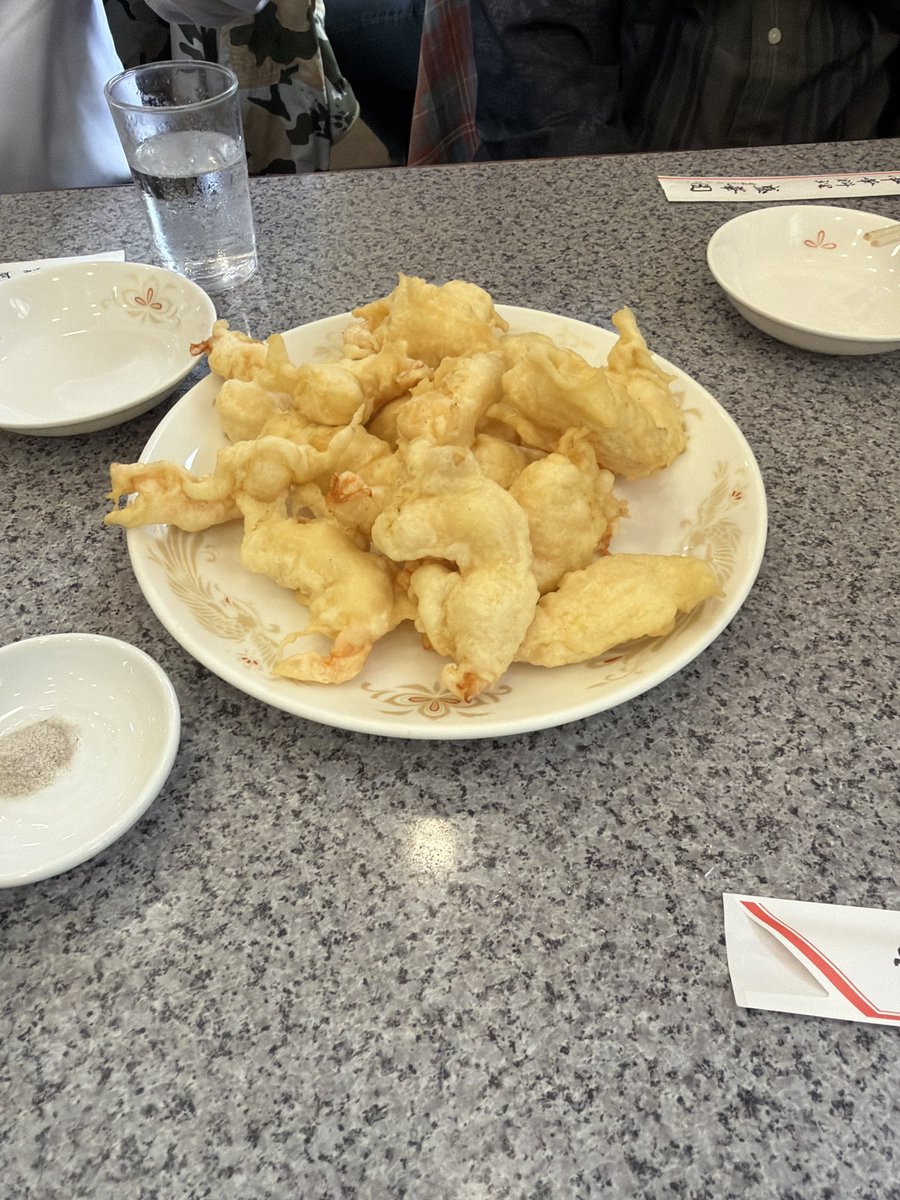 ecorun_monkey's tweet photo. ファミリードカ食い部
Day2 中華定食 https://t.co/6trv1cgGGF
