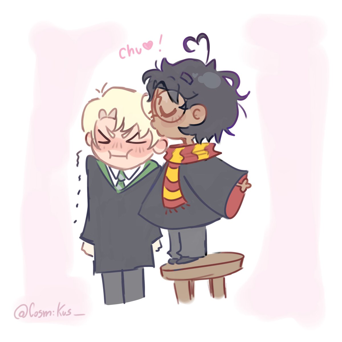 Cosmikus_'s tweet photo. Besito #Drarry https://t.co/6AZhdo9DyH