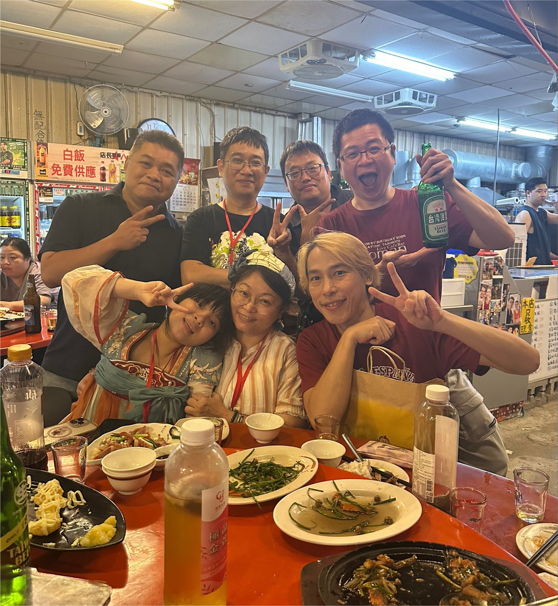 tanimoto_tak's tweet photo. 台中でお会いしたみなさん、ありがとう！
アニソンと美食をテーマとした台湾漫画との文化交流。ステージは最高でした。
また会おう♪

#台中國際動漫博覽會 https://t.co/8InP4H2wlb