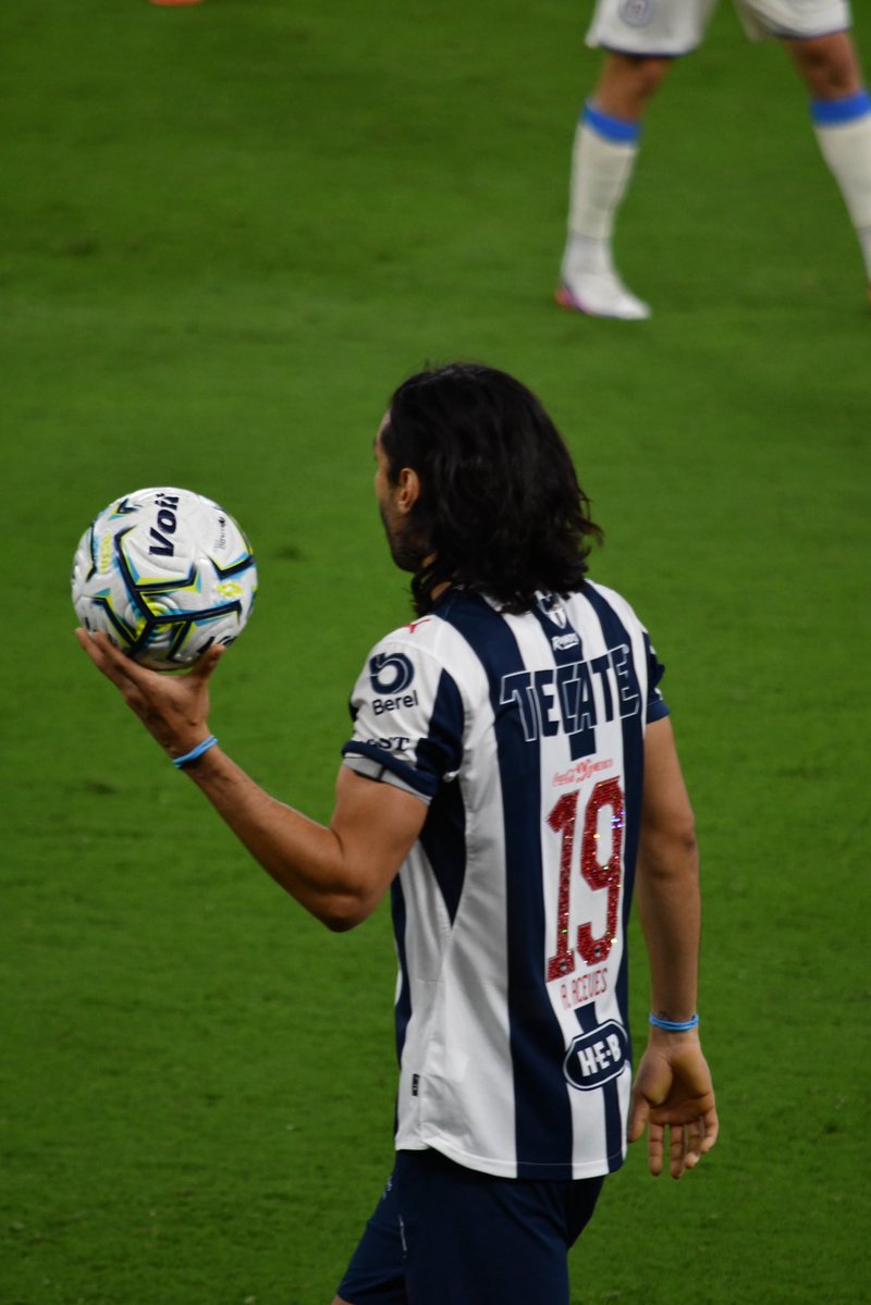 zonarayada's tweet photo. PARTIDAZO de este señor. 60 minutos de MASTERCLASS defensiva de Alonso Aceves #rayados #arribaelmonterrey🇫���� 

📸 @ ali.photopic https://t.co/gakeyiOo8Z