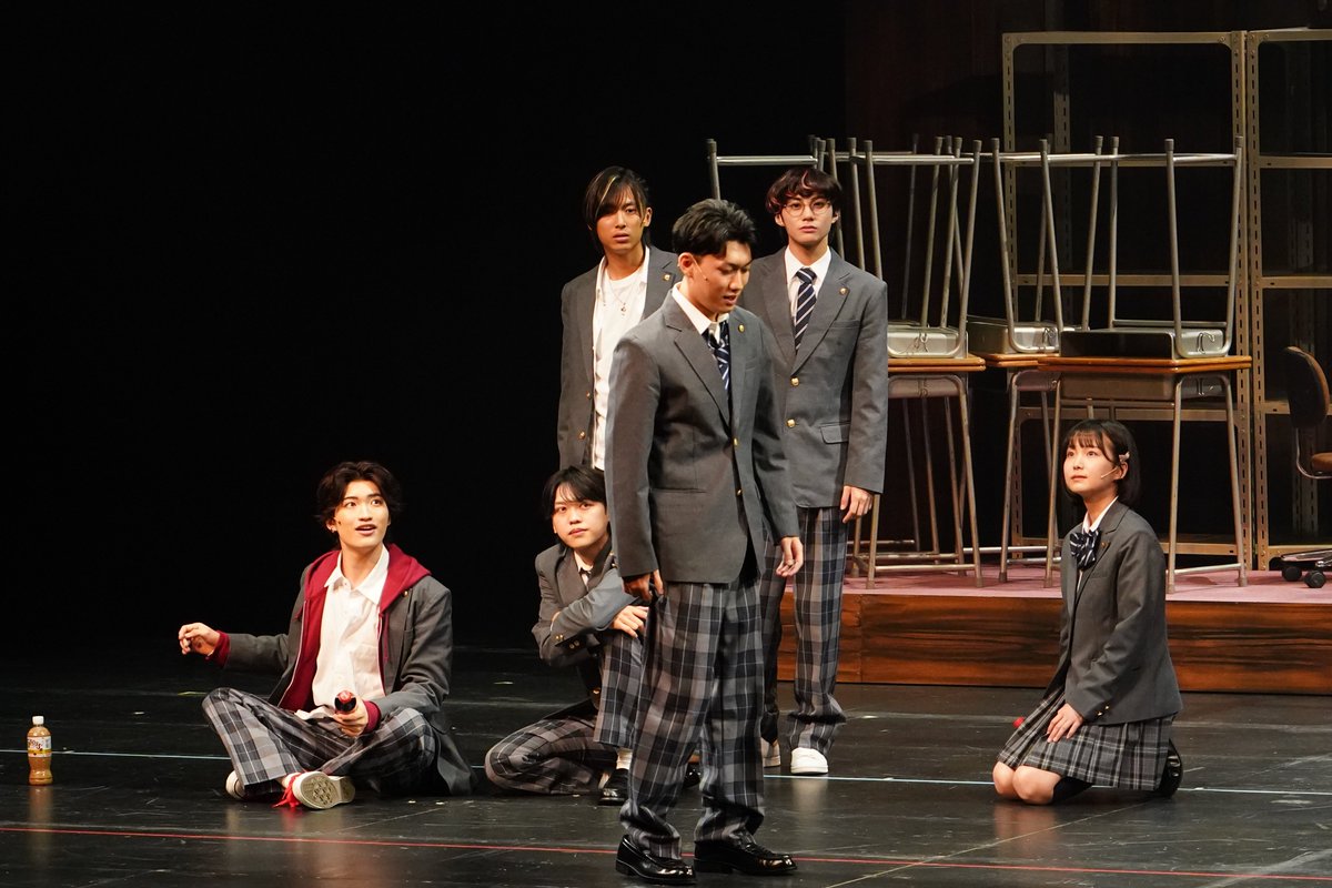 ScrapChorus_stg's tweet photo. 本日＝東京公演・3日目！

♪君が遺した音を、僕らは未来へ運ぶ
京浜工業高校3年生　生徒一同
会場でお待ちしております。

#スクラップアンドコーラス
#SaC https://t.co/KU0PrPu7jA