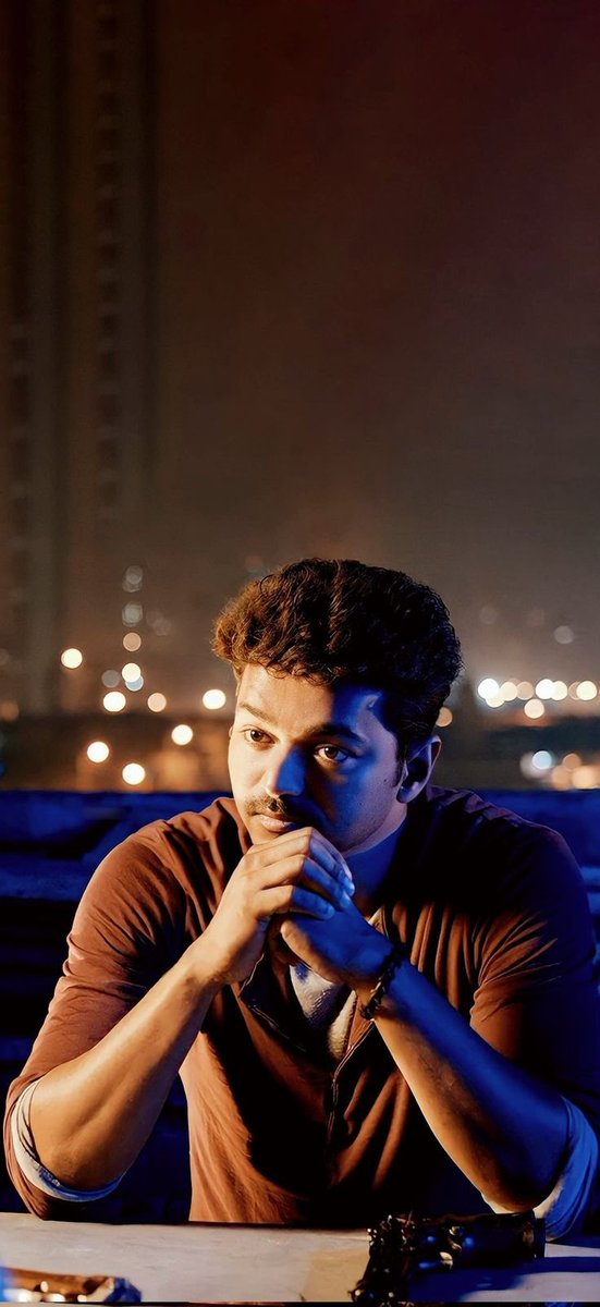_itsmannyy's tweet photo. Thuppakki Vijay Wallpapers @actorvijay 🔥🔥 https://t.co/EcAz5jiy06