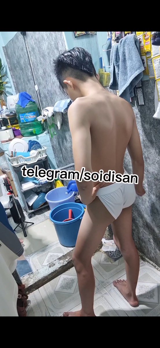 AnhNdce's tweet photo. Inbox telegram để hóng clip nhóc trai thẳng mới lớn này há https://t.co/1G6UyUMcMl