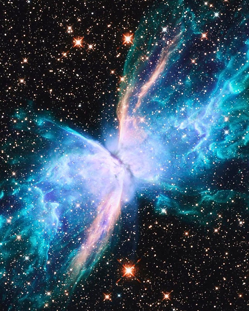 Complex's tweet photo. These might be some of NASA’s clearest Nebula photos ever 

[📸: via/ NASA] https://t.co/GrOnKzPxiD