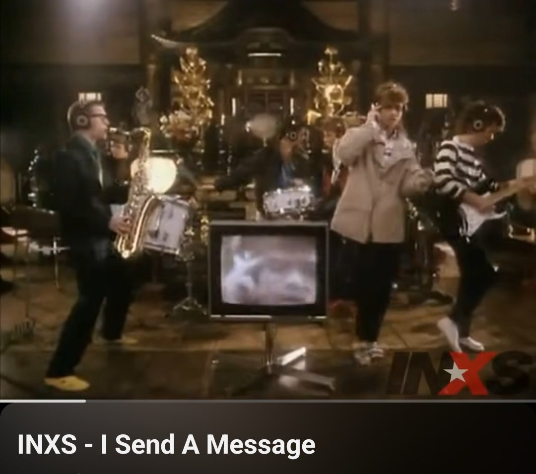 jijajoc's tweet photo. 神社じゃなくてお寺だが、1984年のINXS の「メッセージ」なんてお堂の中でお坊さんまで出演してミュージックビデオ撮ってますしね。当時も何の問題にもならなかった (彼ら自身が日本でまだBIGではなかったが)。 https://t.co/hrnzU0rB47