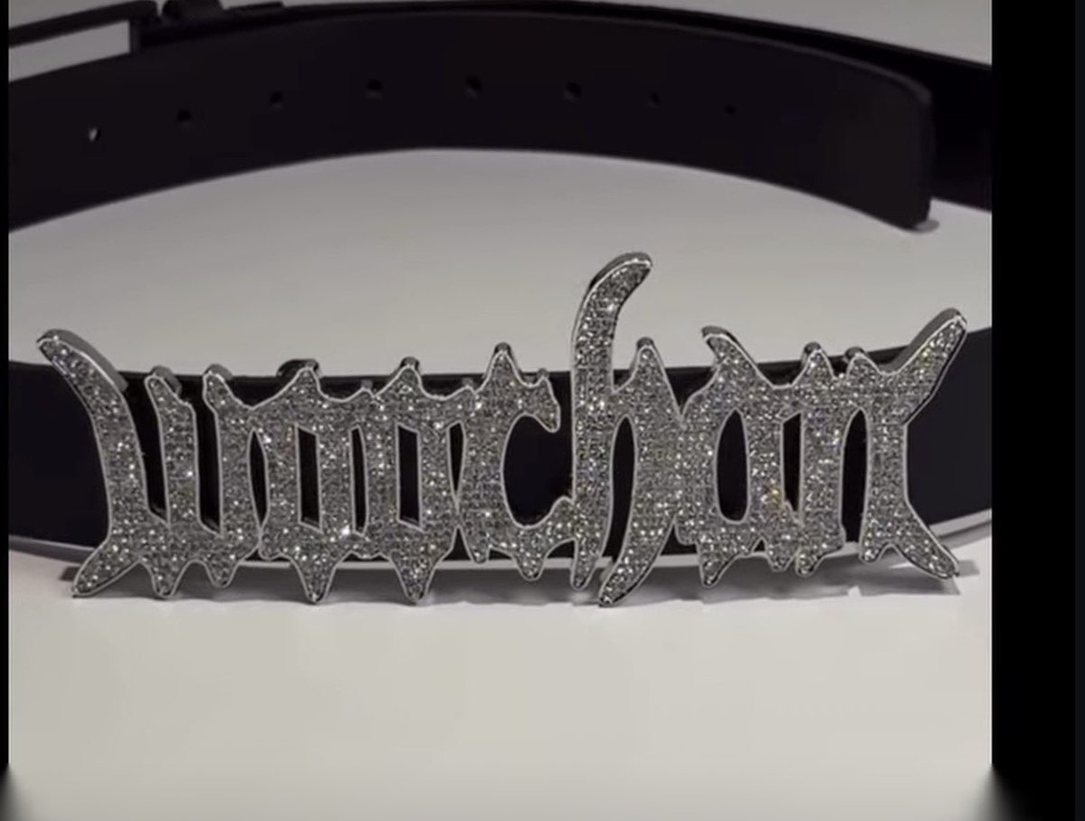 woochanmedia's tweet photo. #WOOCHAN's custom belt is made by JIWON CHOI Jewelry. More details about the custom made piece will be revealed after the release of the MV. https://t.co/QcBsEGw0LZ