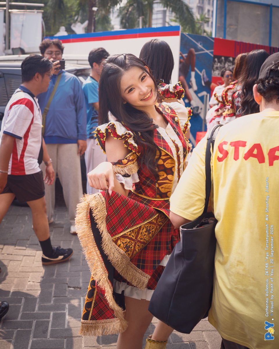 _pointofyou's tweet photo. She looks so graceful and radiant in her new uniform, beautifully adorned with a touch of Indonesian batik. โจ
- @CErine_JKT48
#PointofYou #CatherinaVallencia #ERINE https://t.co/YhRsHIcftj