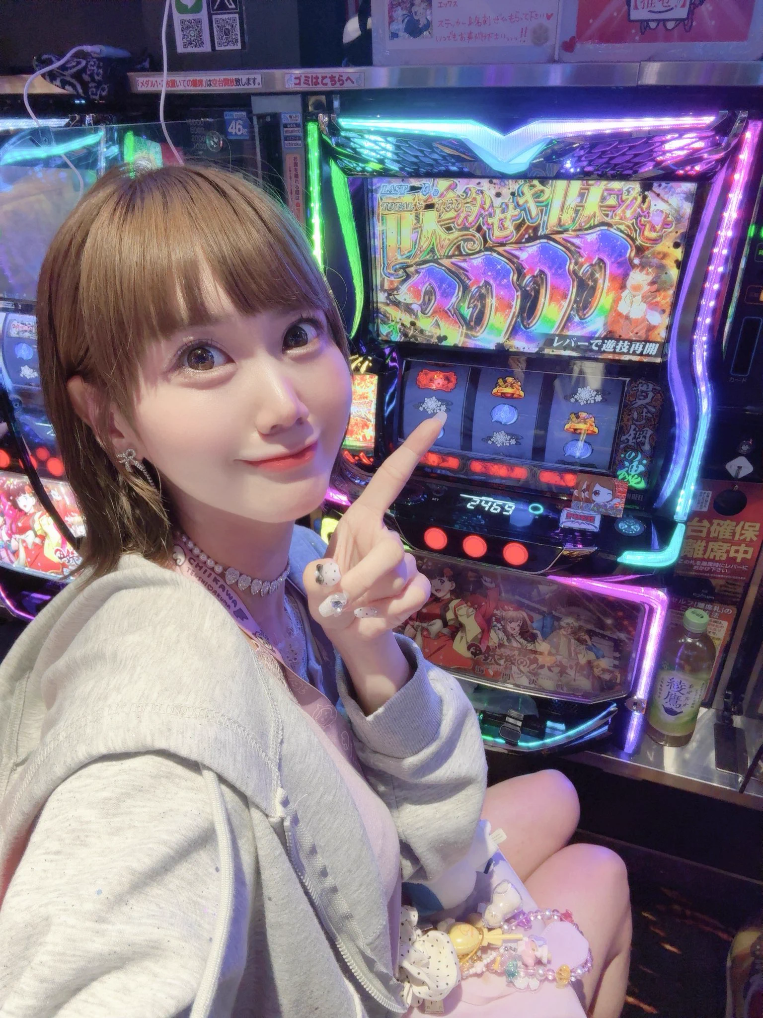 安藤まい🐶DMMぱちタウン on X: 