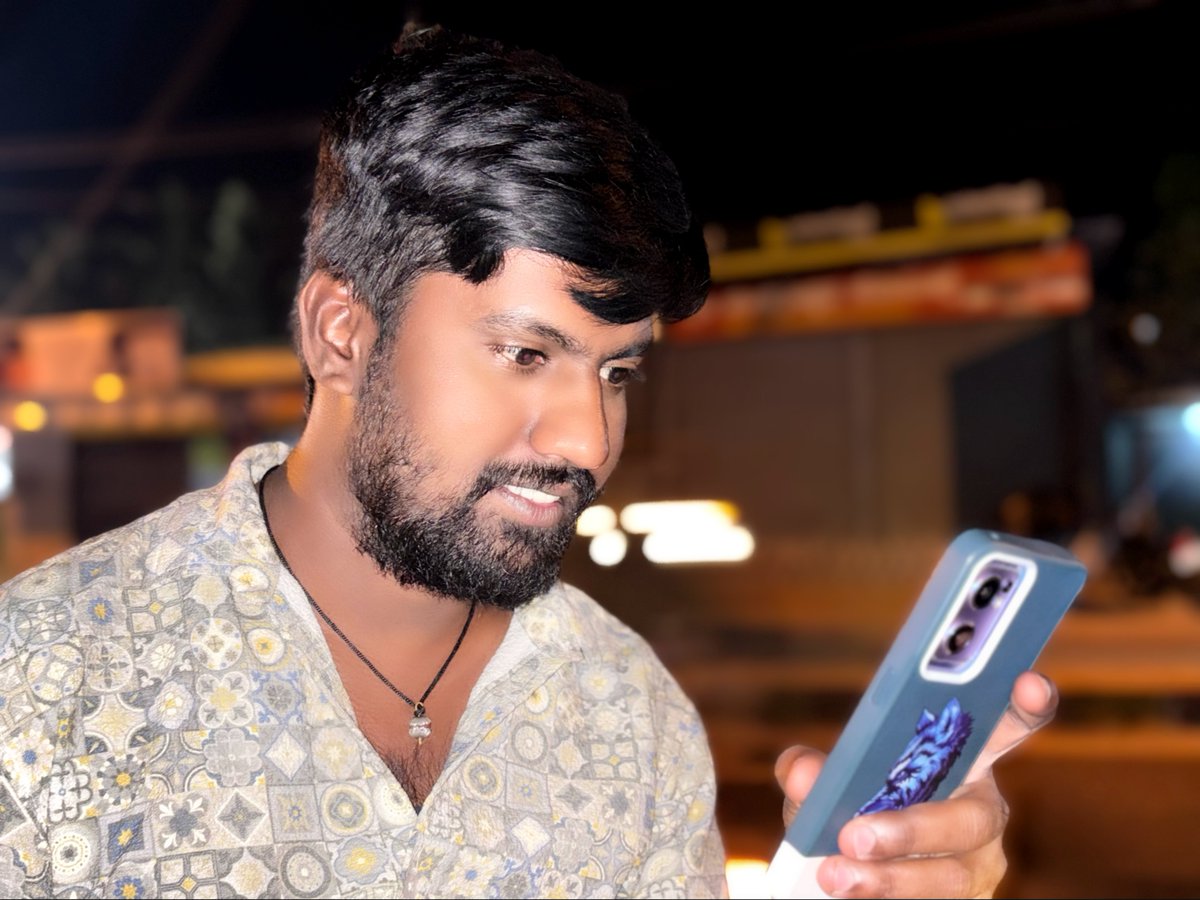 Vivek_DBoss's tweet photo. ❤️✨ New Post 🔰⚡
#vivekdboss
@dasadarshan Boss
#DBoss
#BoxOfficeSultan
#BossOfSandalwood
#TheDevil #darshanthoogudeepasrinivas https://t.co/22f4JIEYsY
