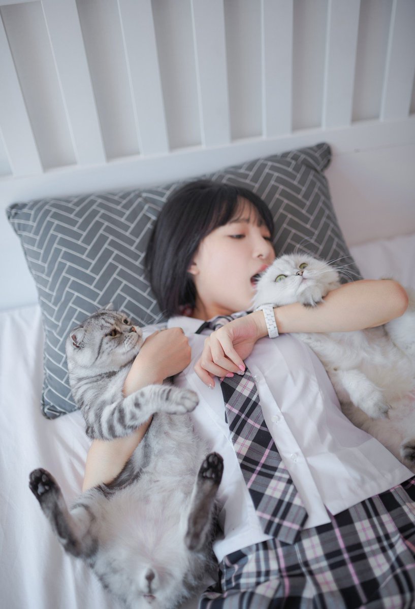 inkvyung's tweet photo. Pap bersama anak ganteng dan cantik ,💅 https://t.co/WsojRlpUBT