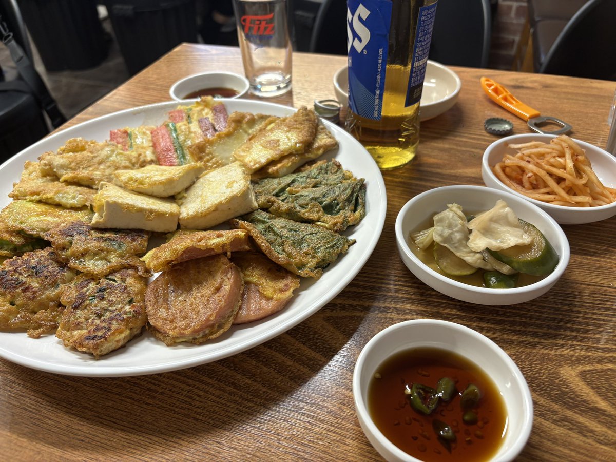 me0w10ve's tweet photo. 돌아갈래 어제로 https://t.co/ARJ7XFvSfL