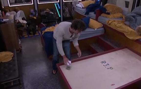 BBFeedsFairy's tweet photo. Drew hid Dee's mattress and left the RIP message on her bed #bb28 https://t.co/gM3ObmKRN9