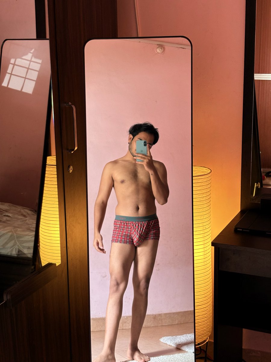 Dhruv_Sourabh's tweet photo. Yes the rumors are true I am very sexy and also cool✨
https://t.co/Z1MN1AZGkx
#gym #indian #desi #desiboy #hotman #india #hotmodel #indianboy #desimen #men https://t.co/0tWCrHleQH