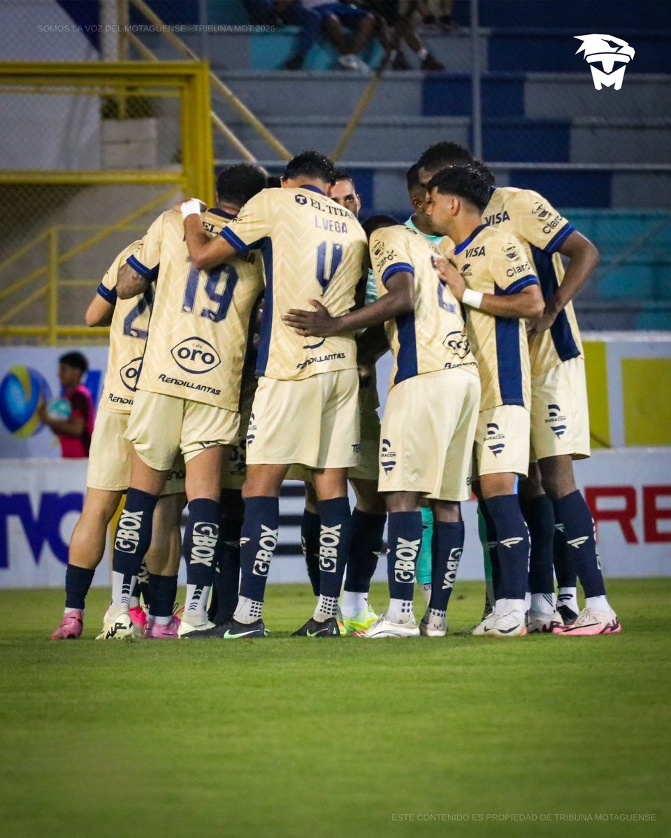 tribumotaguense's tweet photo. Penoso torneo de Motagua en la Liga Nacional.

13 puntos de 24 posibles, empate ante Independiente, derrota ante Estrella Roja y NO haber ganado un solo clásico de los que se han disputado es terrible.

Motagua ya NO gana clásicos. Siempre hemos apoyado al DT, pero la realidad es que con él no se están ganando los clásicos.

No hay excusas con que en Copa se está en semifinales. La planificación debía hacerse pensando en ambos títulos.

Ya son 3 derrotas en el campeonato y, con este ritmo, podemos olvidarnos del primer lugar.

Motagua necesita reaccionar en la Liga Nacional.