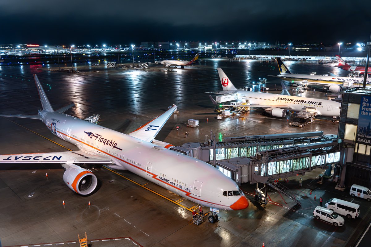 Torajima333's tweet photo. 2026/09/20
HND/RJTT
Boeing 777-323(ER)  N735AT
(Flagship Retro Livery)
American Airlines  AA9604

spot110使用に感謝 https://t.co/n4PtxnVCxQ