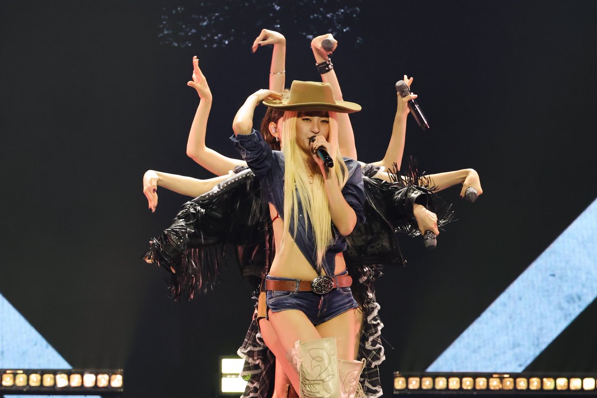 iHeartRadio's tweet photo. Still not over @le_sserafim's #iHeartFestival2026 performance! 🔥💖 https://t.co/GPcN2Fd10h