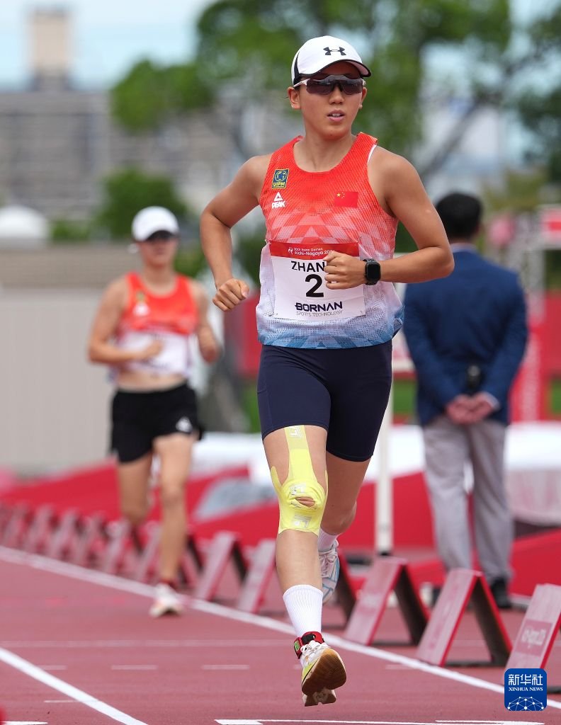 PDChinaSports's tweet photo. Congratulations! Team China claimed the gold medal in the modern pentathlon women's team event on Sunday at the ongoing Aichi-Nagoya Asian Games in Japan, securing its first gold medal of the Games. https://t.co/hxYxrOV9FD