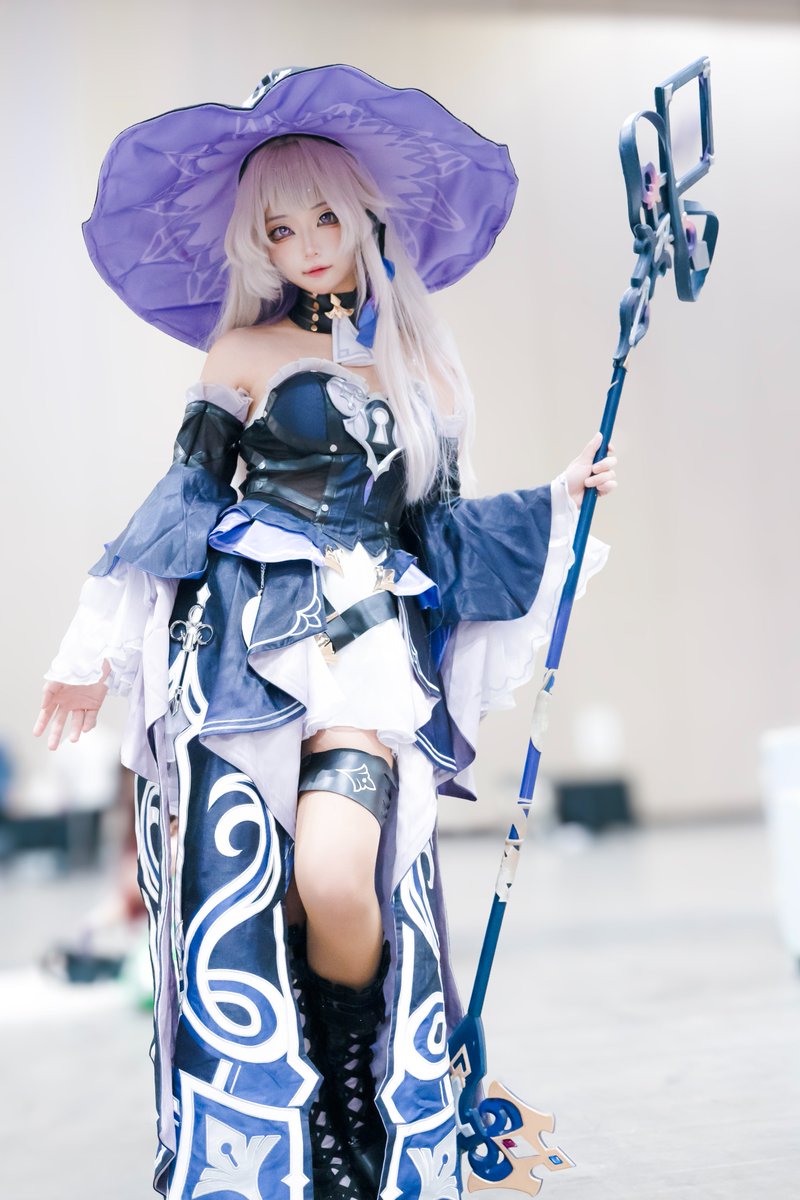 Han60252382's tweet photo. 8월 29일 일러스타 페스
붕괴 스타레일: 더 헤르타

M: @shiwol1237 시월 님
#cosplay  #TheHerta  #HonkaiStarRaill https://t.co/TsCIcgktvu