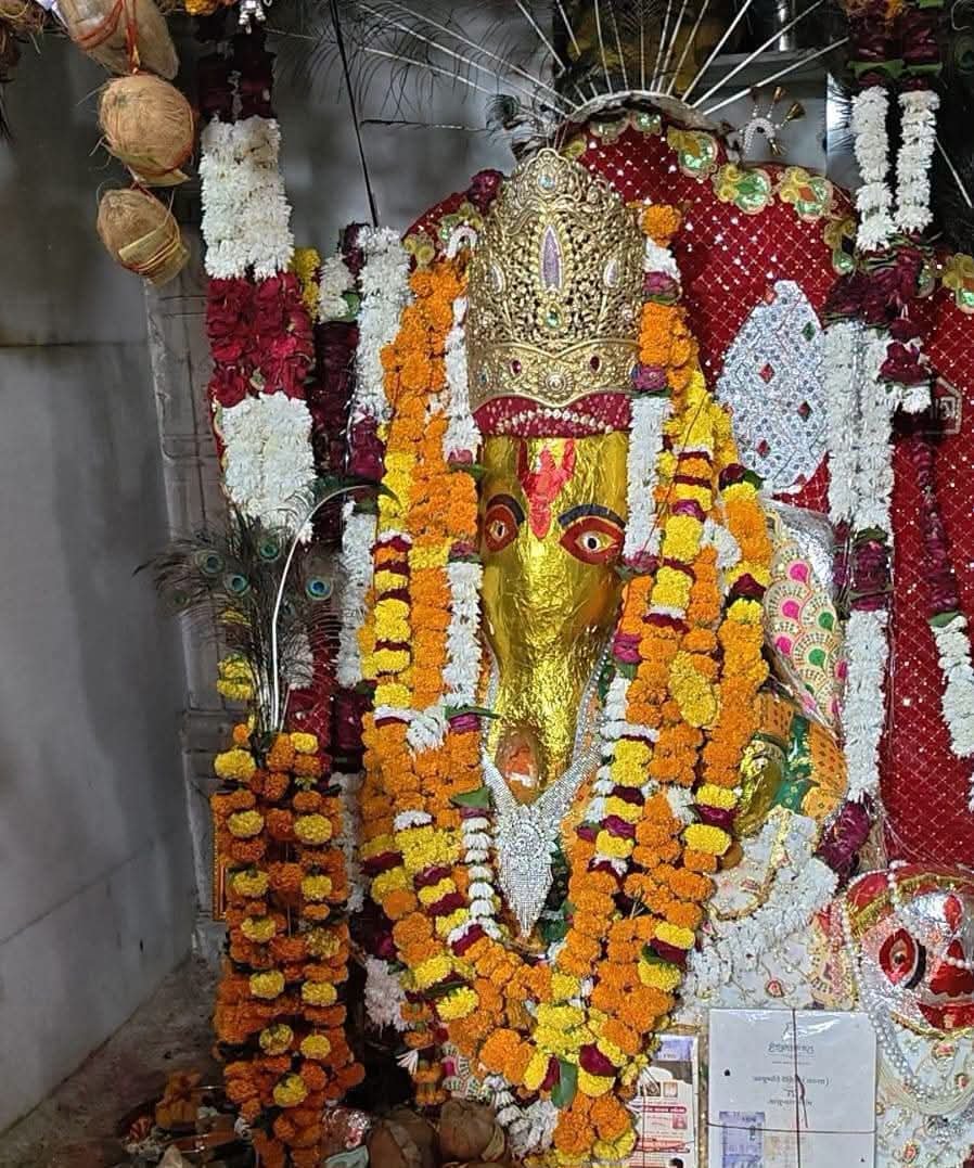 hanumanbeniwal's tweet photo. आज नागौर संसदीय क्षेत्र की खींवसर विधानसभा के ग्राम मुंदियाड़ में प्रथम पूज्य देवता श्री गजानंद जी महाराज के वार्षिक मेला महोत्सव का पावन आयोजन हो रहा है।
इस शुभ अवसर पर आप सभी को हार्दिक शुभकामनाएं एवं बधाई।
श्री गजानंद जी महाराज की कृपा सभी पर बनी रहे तथा देश व प्रदेश में सुख, शांति, समृद्धि एवं खुशहाली का वास हो।
जय श्री गजानंद जी महाराज 🙏