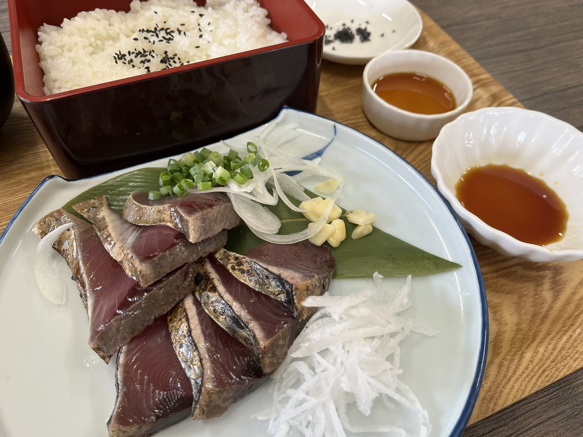 Sayjin_m2's tweet photo. 昼ごはん。最後も高知らしく… https://t.co/EfCgDN9gmP