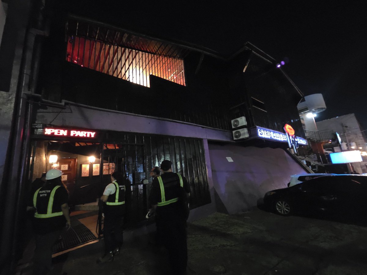SvFesic_'s tweet photo. El trabajo nocturno forma parte de las actividades que requieren vigilancia para asegurar el respeto de la legislación laboral. Por eso, los inspectores realizan recorridos y verificaciones en distintos establecimientos a escala nacional.

Con el Programa Justicia Laboral Nocturna, el Ministro de Trabajo @RolandoCastroSv da seguimiento a las condiciones laborales y al cumplimiento de las obligaciones que corresponden a los empleadores.