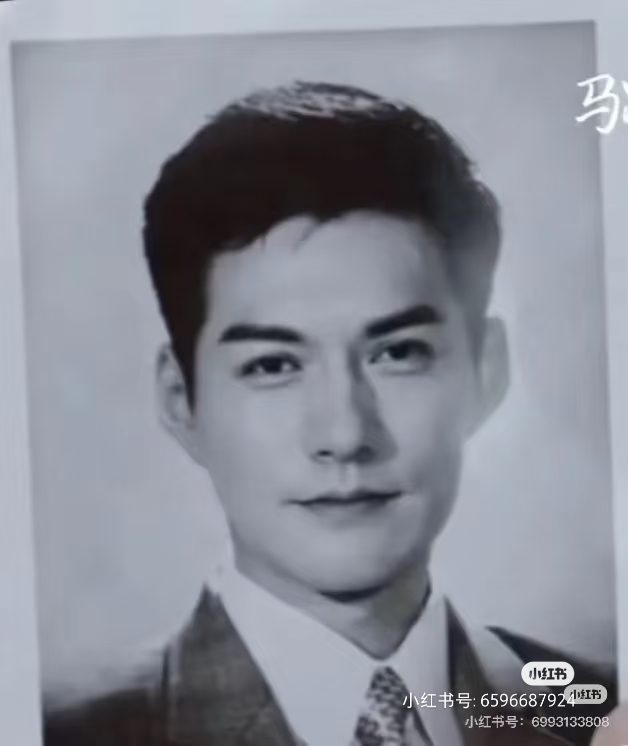revemeii's tweet photo. THE SMIRK 😭 caleb really does look like yan yikuan in this stance like??? https://t.co/g46Zt6bLpf