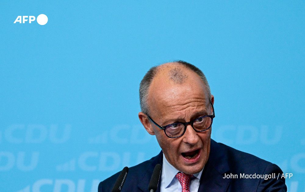 AFP's tweet photo. German voters go to the polls Sunday in two state elections where far-right and far-left gains could send new shock waves to Berlin and rock the government of embattled Chancellor Friedrich Merz

➡️https://t.co/V0yMqgtqHg https://t.co/1xo1thGLOo