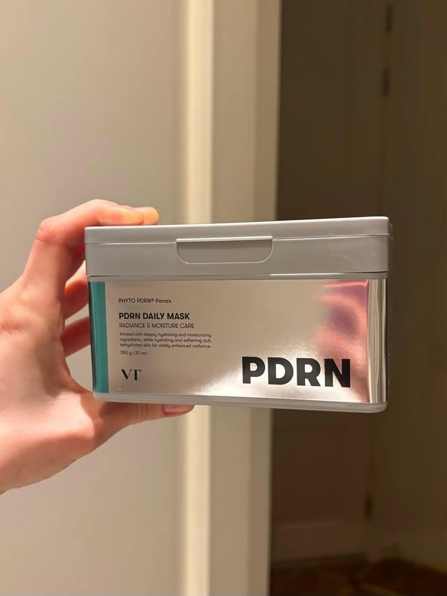 ftriee26's tweet photo. KALAU KALIAN KE KOREA, PLIS BELI INI 😭🇰🇷
Kemarin aku nyesel banget cuma beli satu. Kirain cuma barang yang lagi hype di sana…

EH TERNYATA BENERAN WORKS 😭🤌🏻
Baru rutin pakai sekitar 2 minggu, aku udah mulai notice ada perubahannya. https://t.co/LjiAU5rfFQ