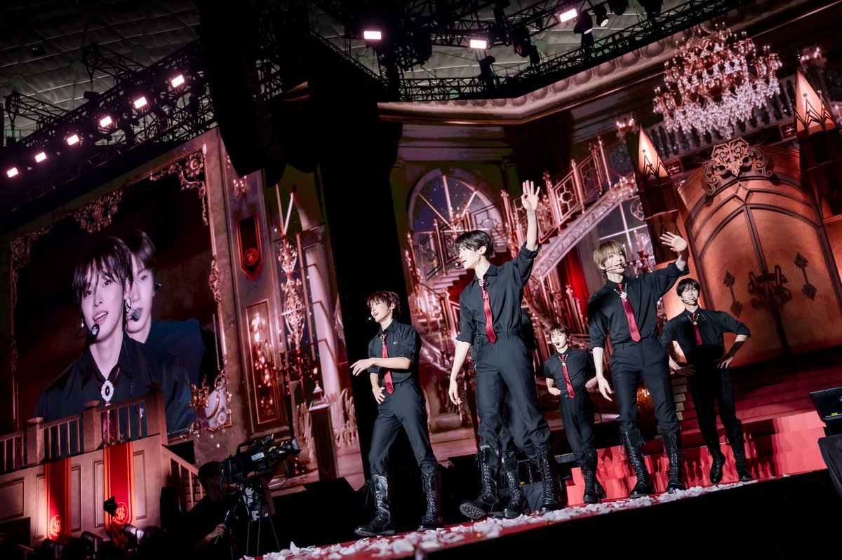 SMTOWNGLOBAL's tweet photo. #NCTWISH, 홍콩 팬미팅 ‘전석 매진’으로 2만 관객 동원! ‘해피엔딩’ 피날레
시즈니와 함께여서 더욱 특별한 데뷔 2주년…10월 컴백으로 뜨거운 열기 잇는다
“시즈니에게 받은 행복 돌려드릴 수 있도록 열심히 활동할 것”

https://t.co/w3PArXlAvB

EVERYTHING, ALL AT ONCE, NEO
https://t.co/RuLpExHklP

#NCTWISH
#六位王子都想娶我 
#NCT_10TH_ANNIVERSARY