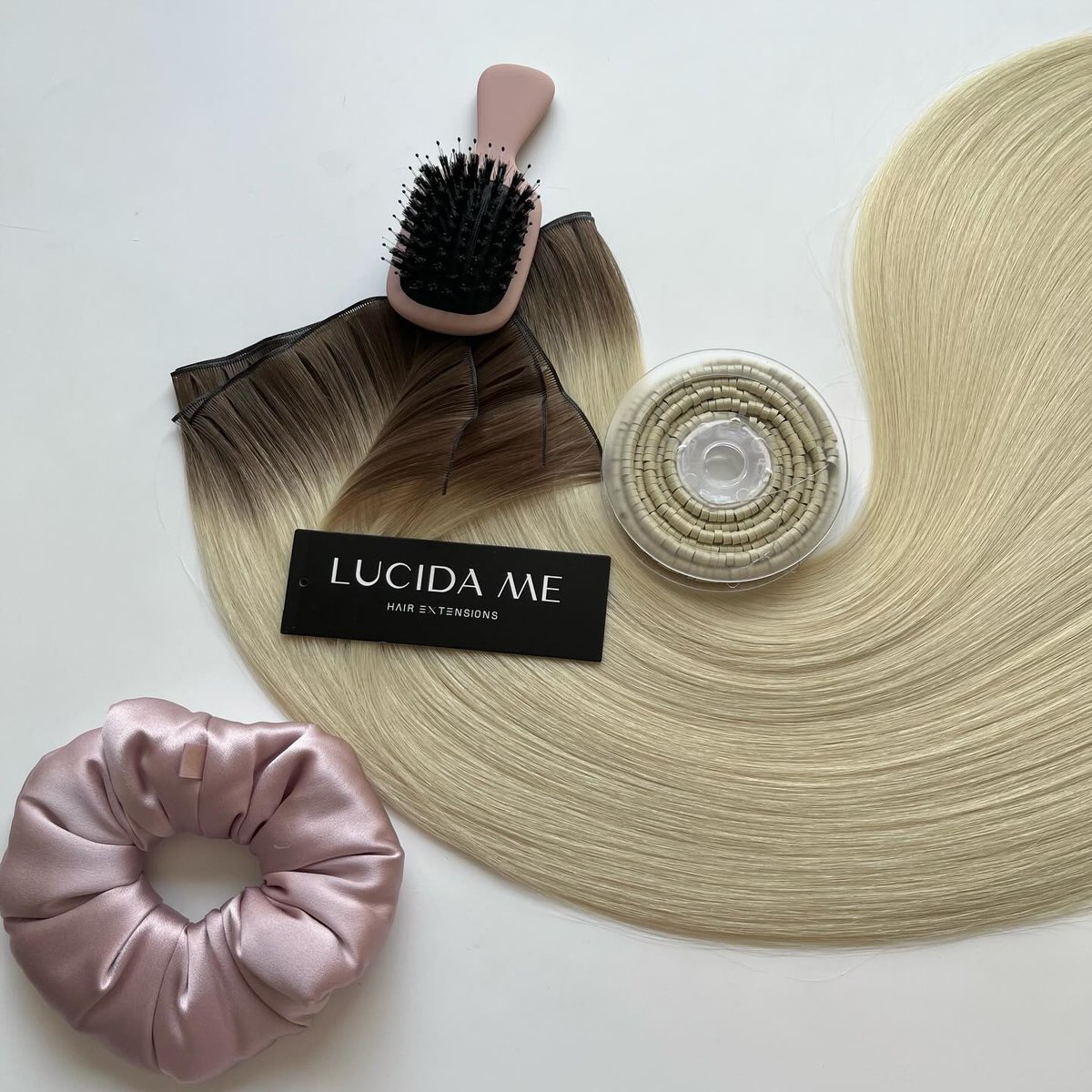 ElnaRementncj's tweet photo. Lucidame® Hair Factory
❤️💯💯💯❤️
All our hair cut from one donor with young healthy girl, so have full cuticle in the same direction, this means the hair cuticle is intact and laying in its natural direction, no shedding, tangle free, can last 1-2 https://t.co/SC6JoJjf01