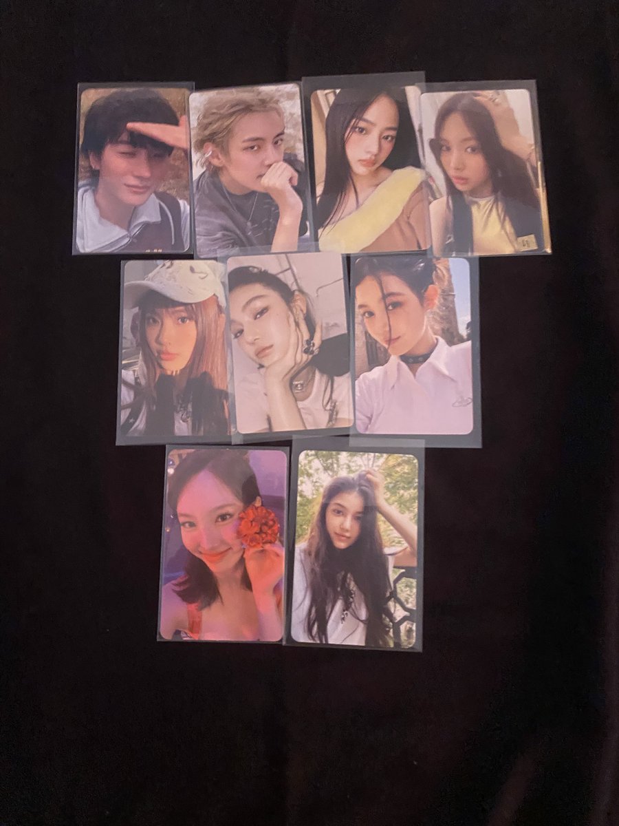 yyy6c's tweet photo. wts pc kpop
barangkali ada yang tertarik, aku jual album jugaa. harga tanya di dm yaa, boleh negoo 
#kpop #wts #photocard #NCT유타 https://t.co/hrNA3PZ8KP