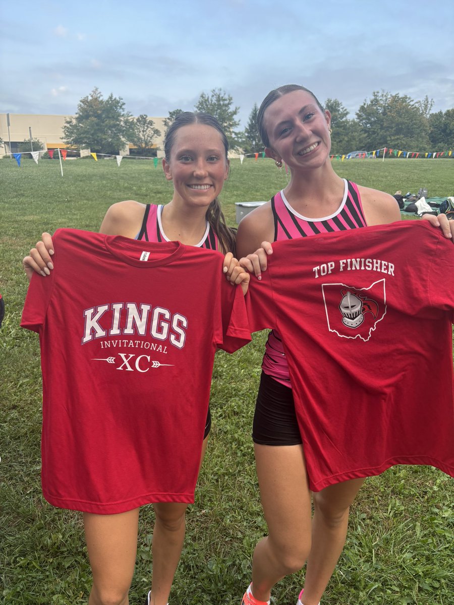 OakHillsCC's tweet photo. Kings Invitational CHAMPIONS! Aleah Coster won the race! Followed by Lucy Schutte 3rd and Ellie Polking 4th, Maeghan Zimmerly and Brynlee Osterfeld. @WeAreOakHills @gmcsports https://t.co/GpfSTOV5tj