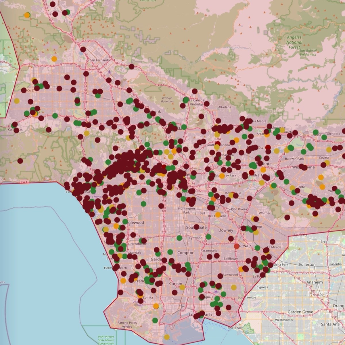 PatriotPledgeUS's tweet photo. Over 50% of gas stations in the US are owned by foreigners. ⛽️😱

Would you drive an extra 5 minutes to fill your car at an American owned one? https://t.co/h9TKUobJfN