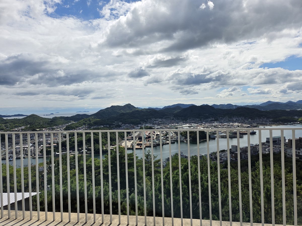 T4K4H421's tweet photo. 尾道、セルフ聖地巡礼！
次回出てくる風景♪ https://t.co/27LP52wJwC