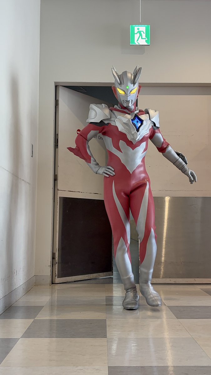 ume_toraGX's tweet photo. イケメンは登場もカッコいい https://t.co/jopsj3UxUp