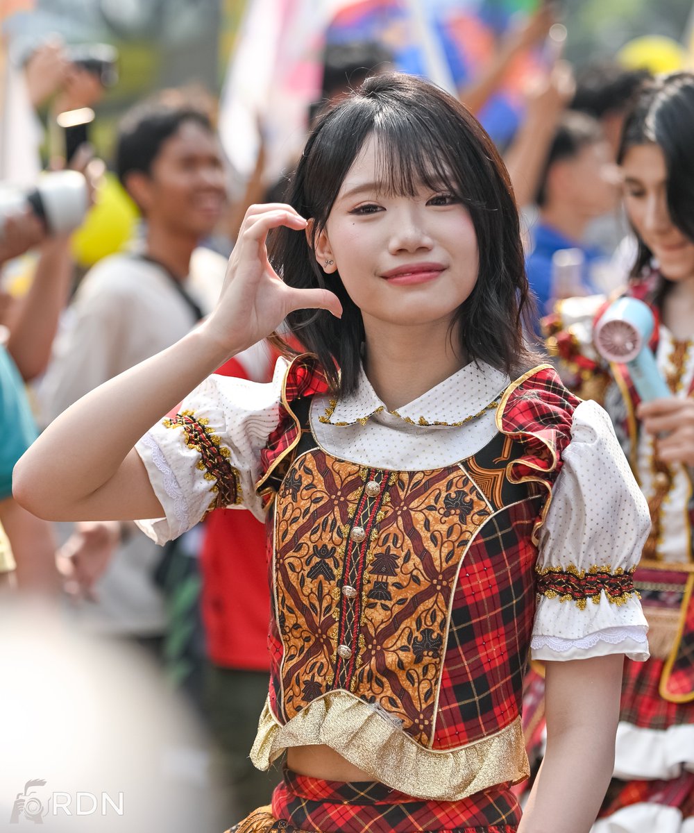 RDNADN's tweet photo. .@Kimmy_JKT48 || 200926 Ayo Senyumlah MV @ CFD Sudirman https://t.co/taLVA2uudw