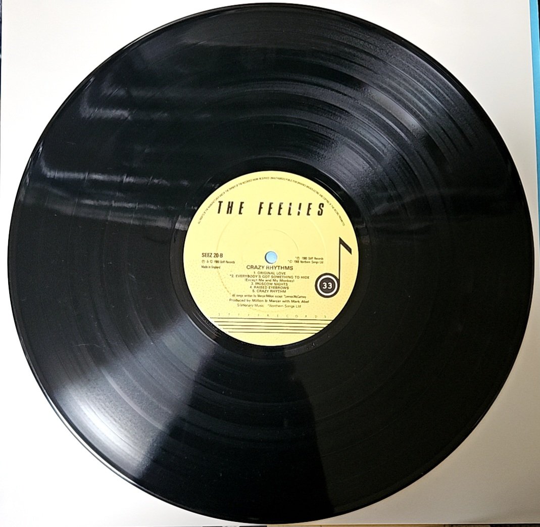 sexyedamurajap1's tweet photo. #THEFEELIES
#FEELIES
#CRAZYRHYTHMS
#STIFFRECORDS
#POSTPUNK
#NEWWAVE
#vinyl
#vinylcollection
#LP
#RECORDS
#レコード
#アナログ盤
#アナログレコード
#beatboom!
#ビートブーム! https://t.co/rOOZoQUdjo