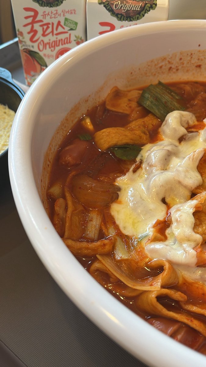 yegam0_'s tweet photo. 하루종일 먹기만 햇소요 https://t.co/76wen17uOd